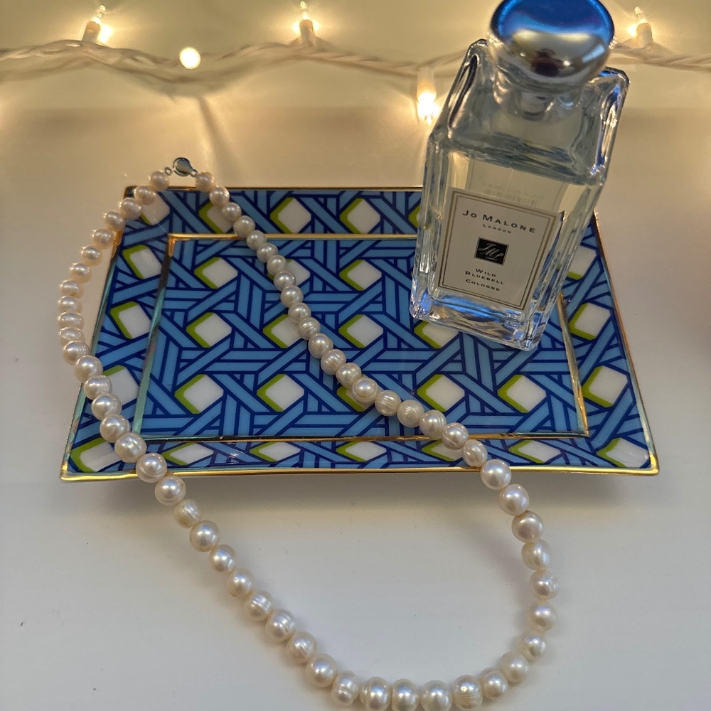 Natural pearl necklace